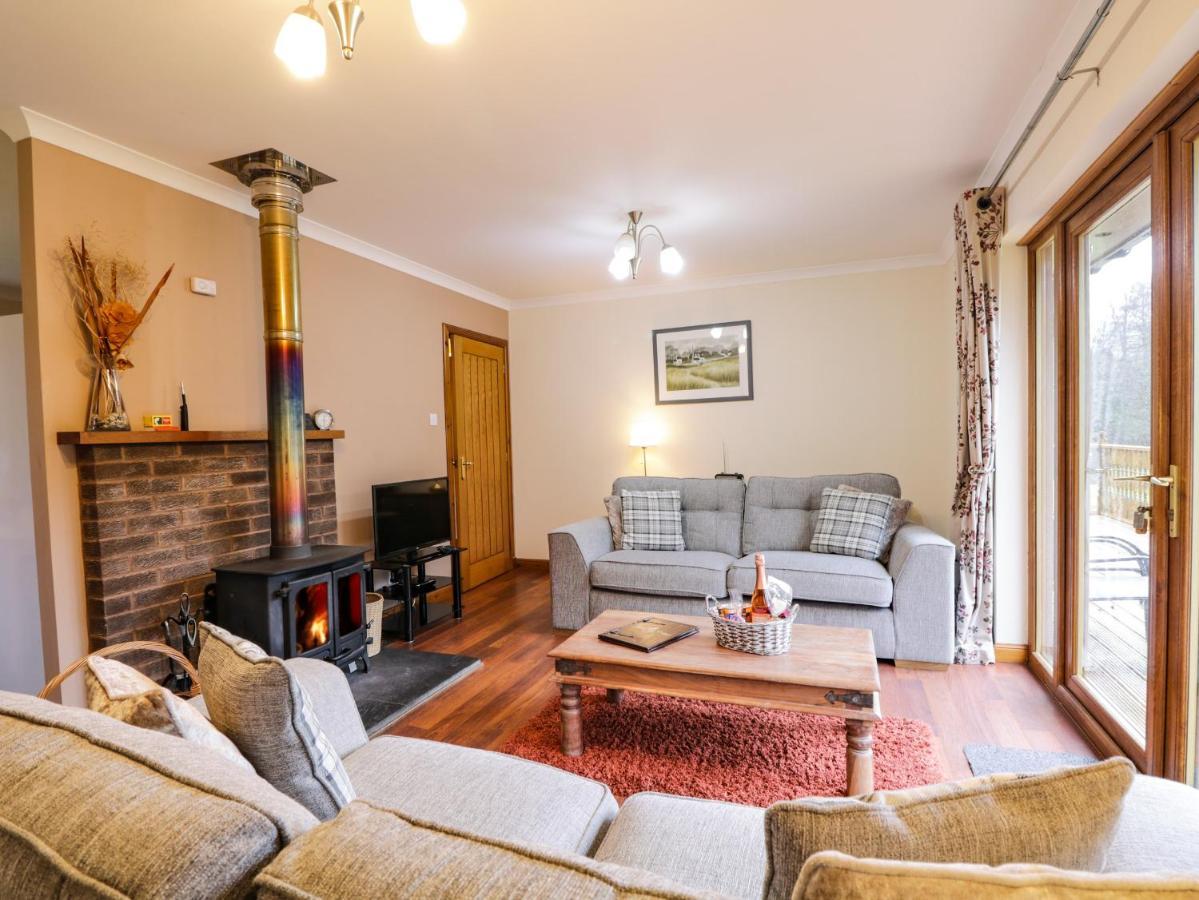 Fersit Log Cottage รอยบริดจ์ ภายนอก รูปภาพ